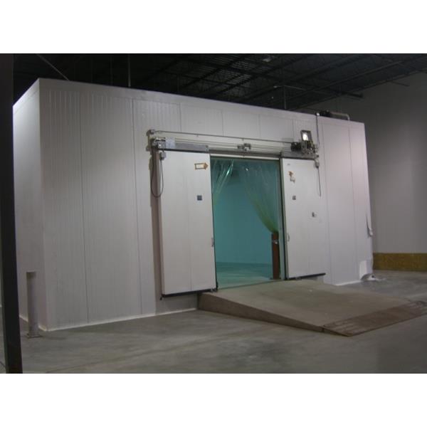 32&#39; x 125&#39; x 15&#39;8&quot;H Drive-in Cooler