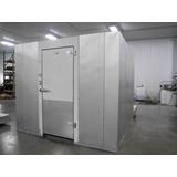 Very nice walk-in cooler for sale.