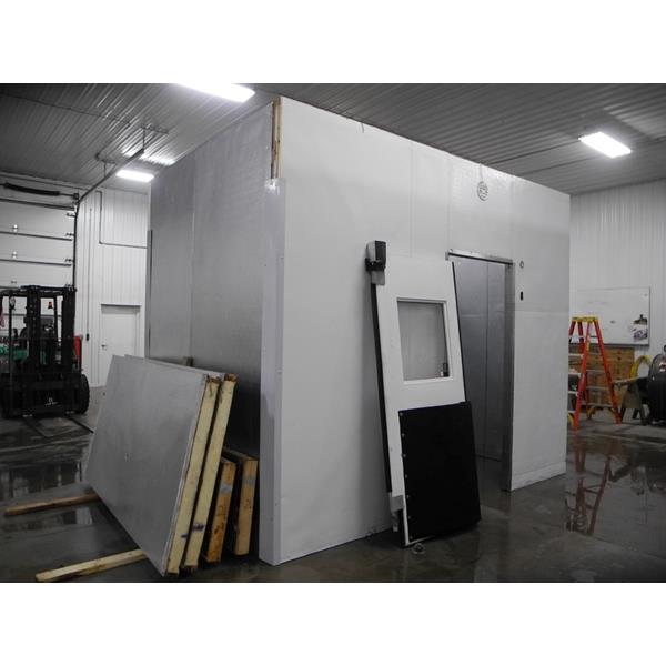 8&#39; x 11&#39;11&quot; x 10&#39;H Kysor Walk-in Cooler or Freezer