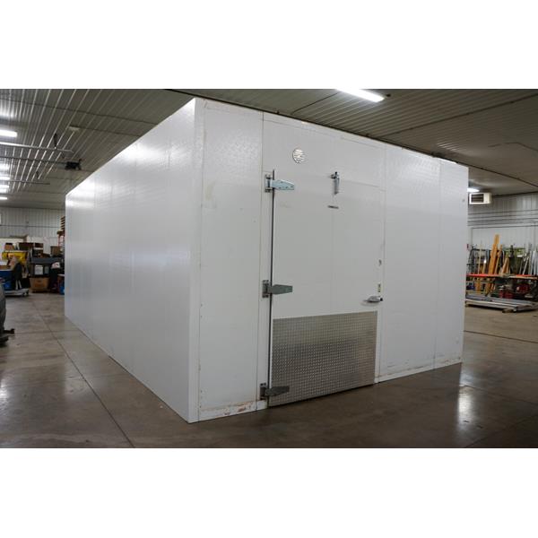 15&#39; x 26&#39; x 10&#39;4&quot;H Kysor Walk-in Cooler or Freezer
