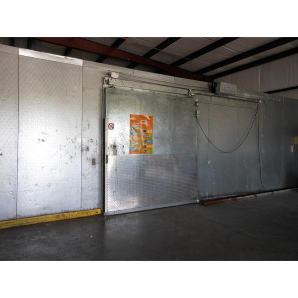 40&#39; x 42&#39;1&quot; x 11&#39;H Thermalrite Drive-in Cooler or Freezer
