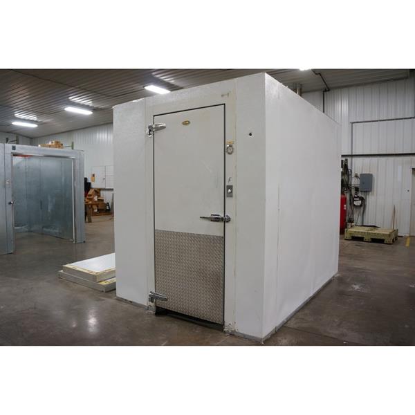 6&#39;9&quot; x 9&#39;8&quot; x 8&#39;5&quot;H (Silver) WA Brown Walk-in Cooler or Freezer