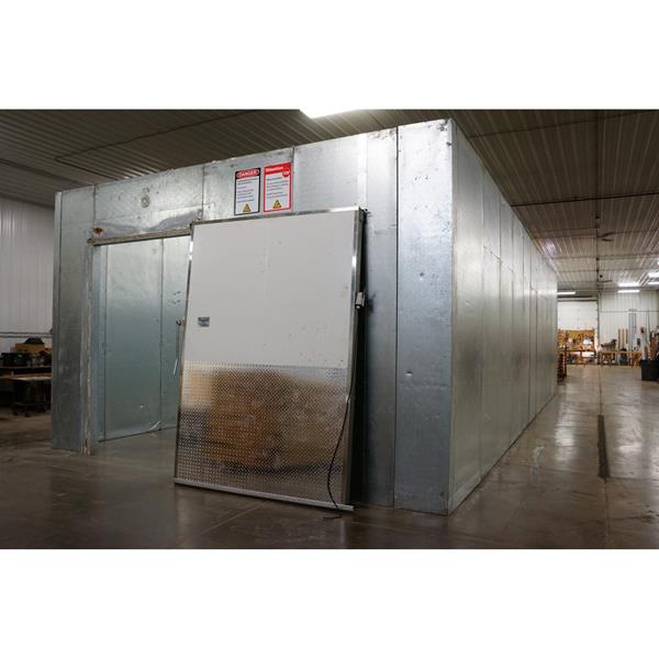 18&#39; x 42&#39;8&quot; x 12&#39;H Kysor Drive-in Cooler or Freezer