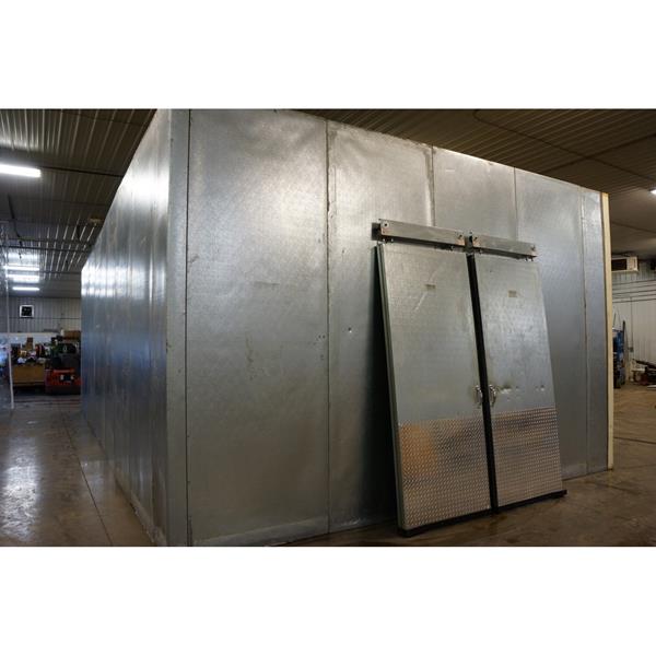 18&#39; x 33&#39;8&quot; x 12&#39;H Kysor Drive-in Cooler or Freezer