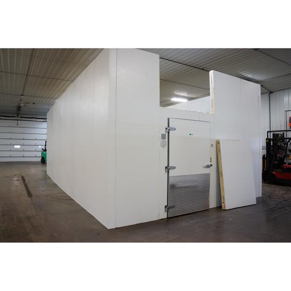 16&#39;10&quot; x 33&#39;6&quot; x 12&#39;H Imperial-Brown Drive-in Cooler or Freezer