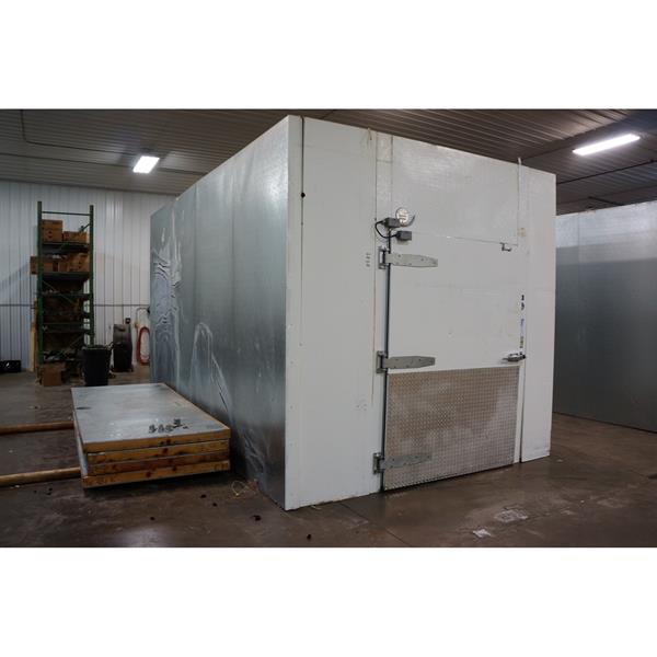 10&#39; x 16&#39; x 10&#39;H National Coolers Walk-in Cooler