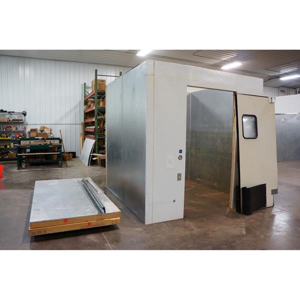 8&#39; x 8&#39; x 8&#39;4&quot;H National Coolers Walk-in Cooler