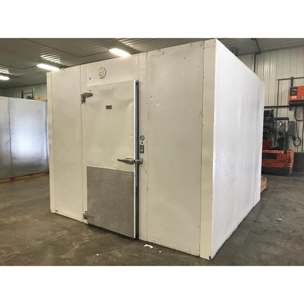 10&#39; x 10&#39; x 8&#39;8&quot;H Kysor Walk-in Cooler or Freezer