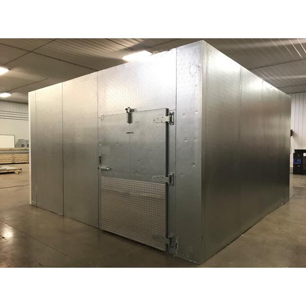 16&#39; x 16&#39; x 9&#39;6&quot;H Kysor Walk-in Cooler