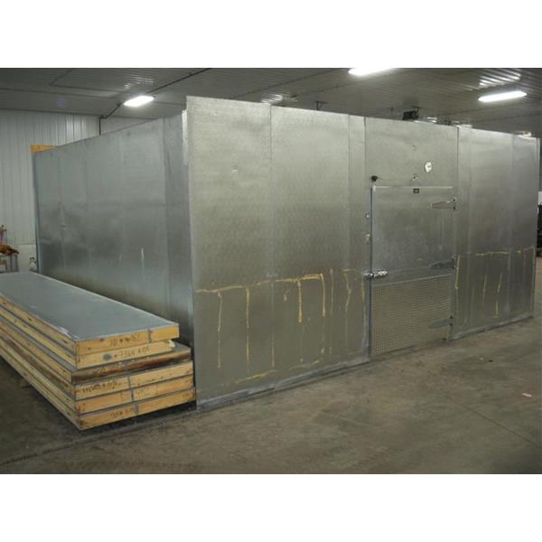 18&#39; x 22&#39;2&quot; x 10&#39;2&quot;H Walk-in Cooler or Freezer