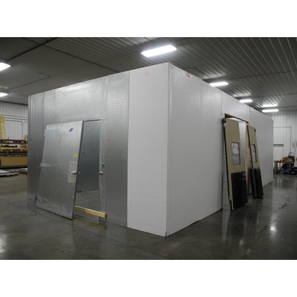 16' x 32' x 10'H Carroll Coolers Walkin Combo Cooler/Freezer (512 Sq. Ft.) Barr Commercial
