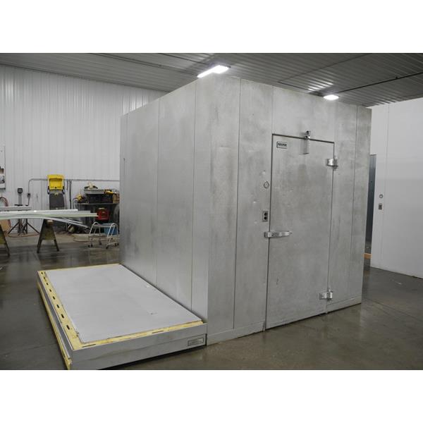 7'9" x 8'8" x 8'6"H Kolpak Walkin Freezer (68 Sq. Ft.) Barr