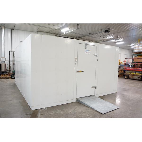 13&#39;9&quot; x 15&#39;8&quot; x 7&#39;9&quot;H Hobart Walk-in Freezer 