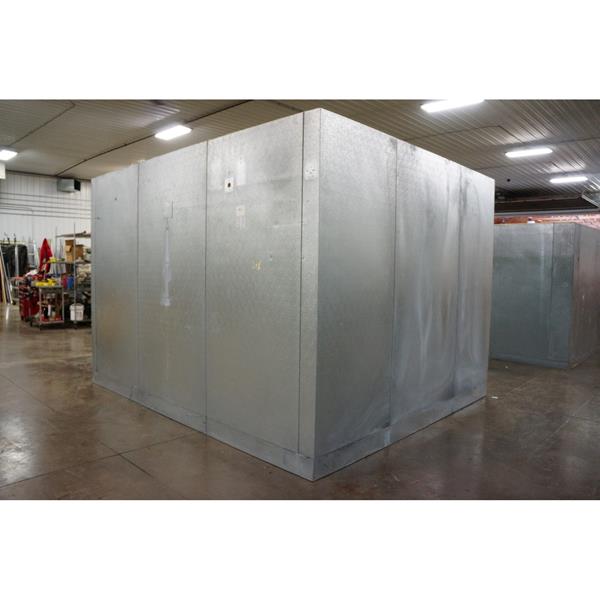 10' x 12' x 8'6"H Thermalrite Walkin Freezer (120 Sq. Ft.) Barr
