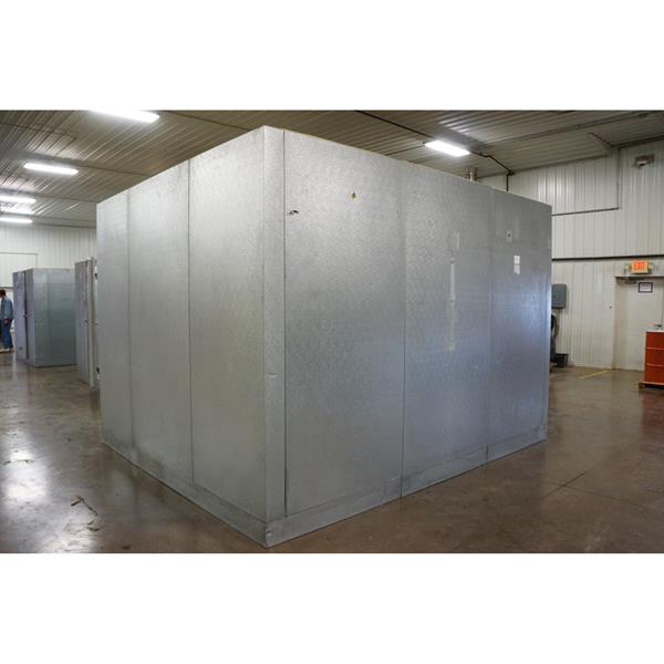 10' x 12' x 8'6"H Thermalrite Walkin Freezer (120 Sq. Ft.) Barr