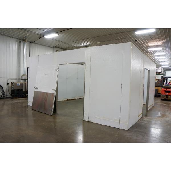 18' x 18'5" x 9'4"H Hill Walkin Cooler (330 Sq. Ft.) Barr Commercial