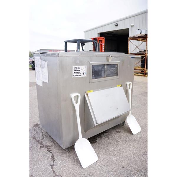 Kloppenberg Ice Storage Bin (53) (1 Ton) Barr Commercial Refrigeration