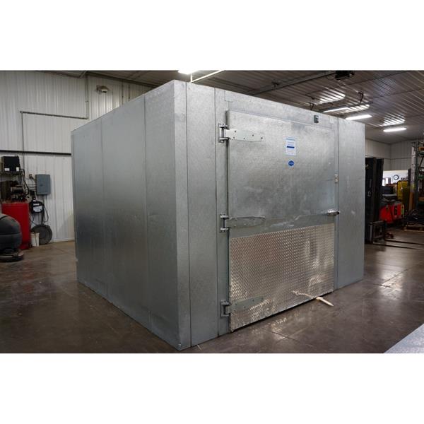 10&#39; x 11&#39; x 8&#39;H Crown-Tonka Walk-in Cooler or Freezer