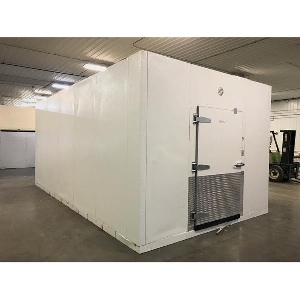 12&#39; x 22&#39; x 10&#39;H Hussmann Walk-in Freezer with Floor