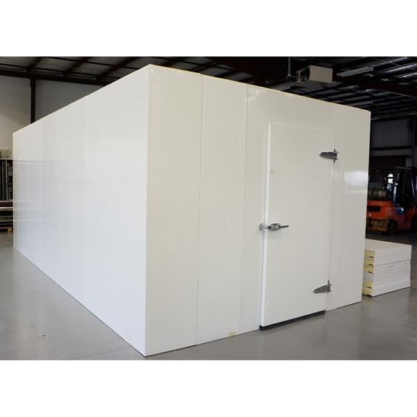 New 10&#39; x 30&#39; x 8&#39;H Walk-in Cooler