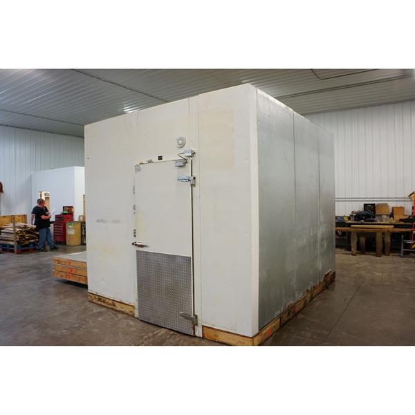 10'x12' Walkin freezer manufactured by National Coolers Includes Warranty!