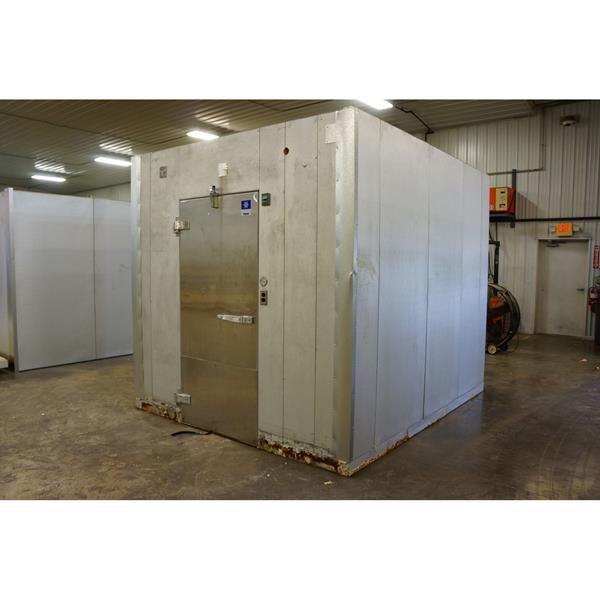 8'4" x 9'9" x 8'7"H Kolpak Walkin Freezer with Floor (81 Sq. Ft