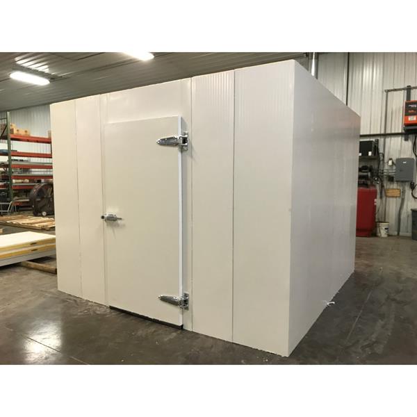 10&#39; x 10&#39; x 8&#39;H Walk-in Cooler