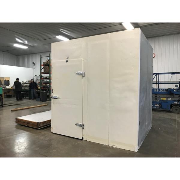 7&#39; x 8&#39; x 8&#39;6&quot;H Tonka Walk-in Cooler