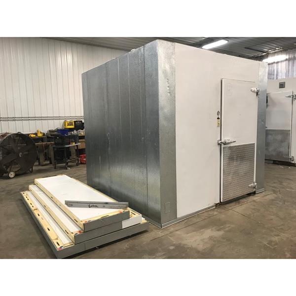 8'x8' Walk in Cooler or Freezer Used Walk in Cooler/Freezer