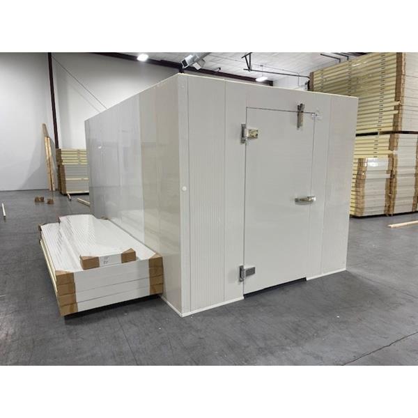 8&#39;3&quot; x 14&#39;10&quot; x 7&#39;8&quot;H scratch and dent Walk-in Cooler