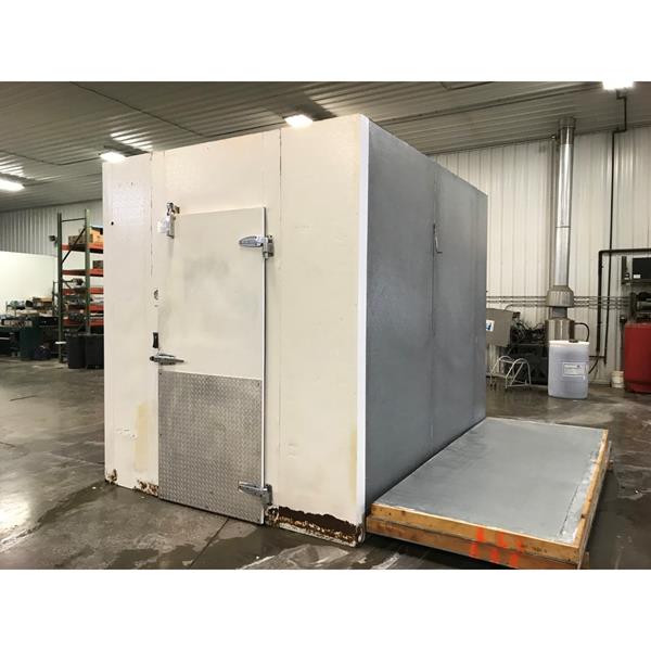 7'9" x 9'8" x 8'H National Coolers Walkin Cooler (75 Sq. Ft.) Barr Commercial Refrigeration