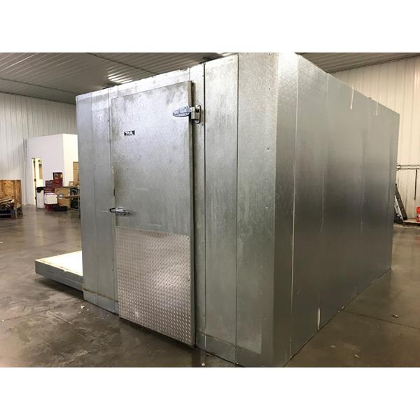 8' x 12' x 7'10"H Tyler Walkin Cooler or Freezer (96 Sq. Ft.) Barr Commercial Refrigeration