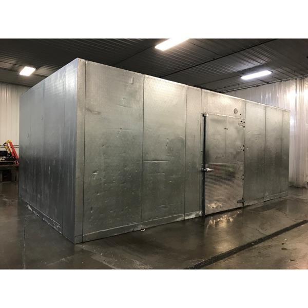 14&#39; x 25&#39;11&quot; x 10&#39;5&quot;H Kysor Walk-in Cooler or Freezer