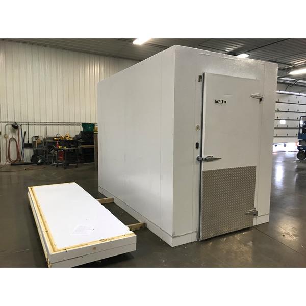 6' x 10' x 8'4"H Tyler Walkin Cooler with new condensing unit (60 Sq