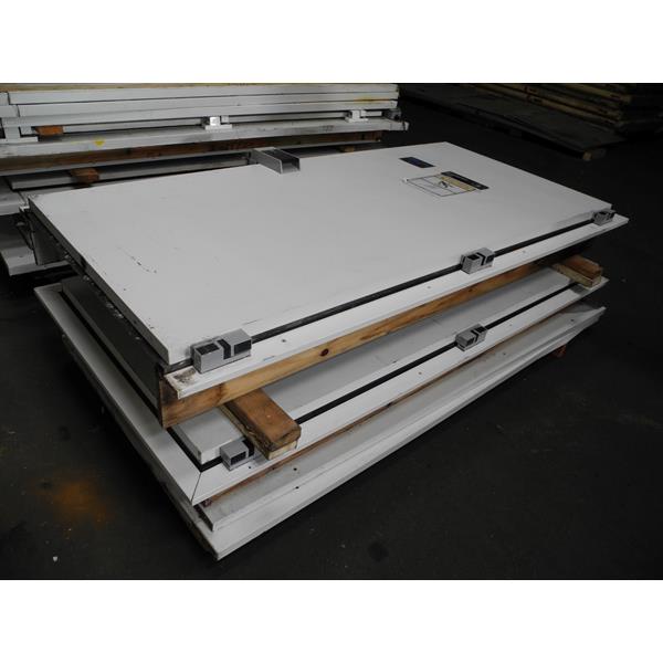 3 X7 Regent Swinging Cooler Door With Frame Barr Commercial