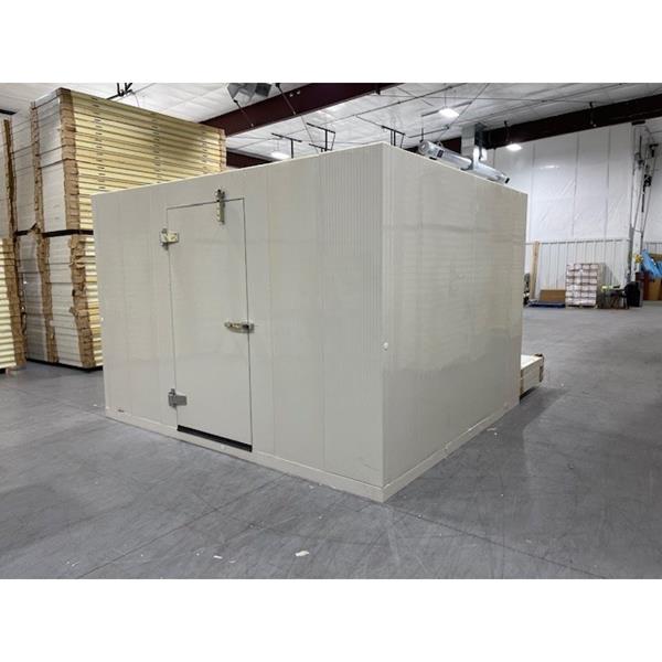 9&#39;10&quot; x 11&#39;6&quot; x 8&#39;H Walk-in Freezer with Floor