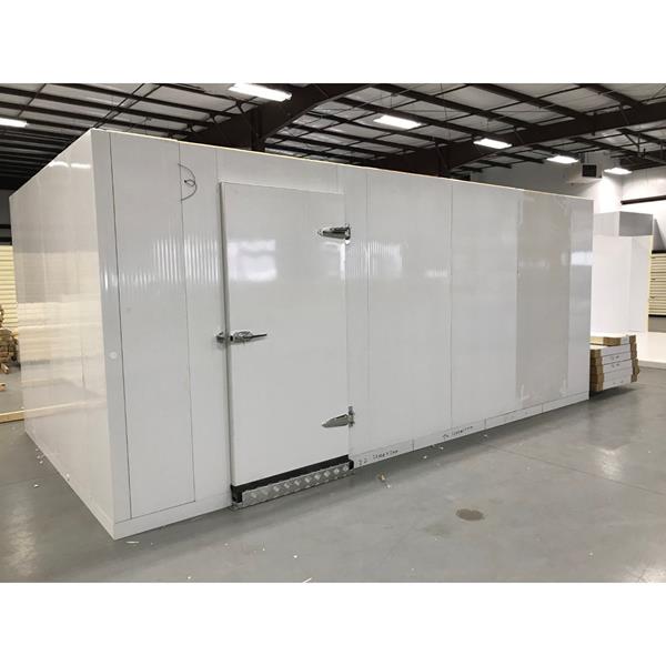 9&#39;10&quot; x 18&#39;1&quot; x 8&#39;H Walk-in Freezer with Floor