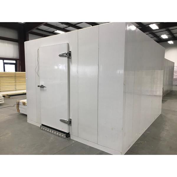 9-10-x-11-6-x-8-h-walk-in-freezer-with-floor-g-113-sq-ft-barr
