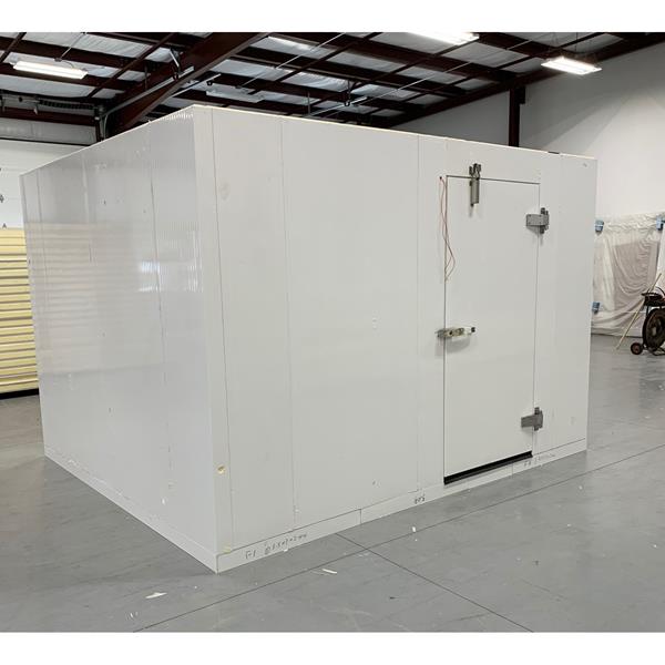 New 10&#39; x 12&#39; x 8&#39;2&quot;H Walk-in Freezer with Floor 