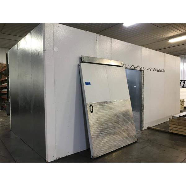 11&#39; x 23&#39; x 10&#39;H KYSOR Walk-in Cooler