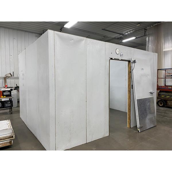 10&#39;8&quot; x 13&#39;6&quot; x 8&#39;4&quot;H Kysor Walk-in Cooler