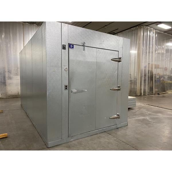 7&#39;9&quot; x 15&#39;5&quot; x 8&#39;7&quot;H Kolpak Walk-in Freezer with Floor