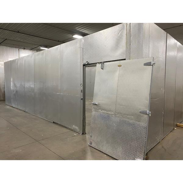 21&#39;3&quot; x 34&#39;8&quot; x 10&#39;5&quot;H Brown Walk-in Cooler