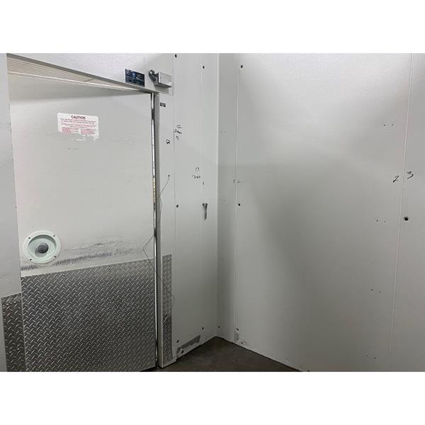 7'10" x 9'8" x 9'2"H Bally Walkin Cooler with New Refrigeration System (76 Sq. Ft.) Barr