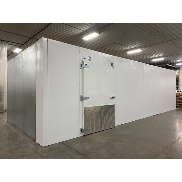 14&#39; x 34&#39;6&quot; x 10&#39;H (Irregular shape) Kysor Walk-in Cooler or Freezer