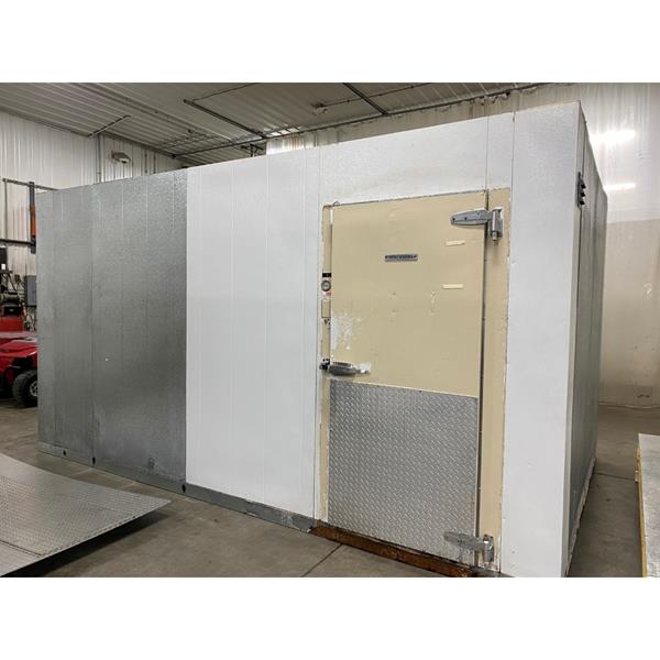 9&#39;7&quot; x 15&#39;4&quot; x 8&#39;6&quot;H Kysor-Needham Walk-in Freezer with Floor