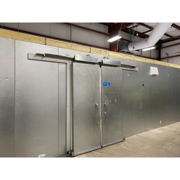 20&#39; x 54&#39;1&quot; x 8&#39;9&quot;H Norlake Walk-in Cooler