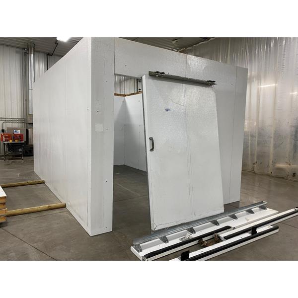 10&#39; x 16&#39; x 8&#39;6&quot;H Crown-Tonka Walk-in Cooler