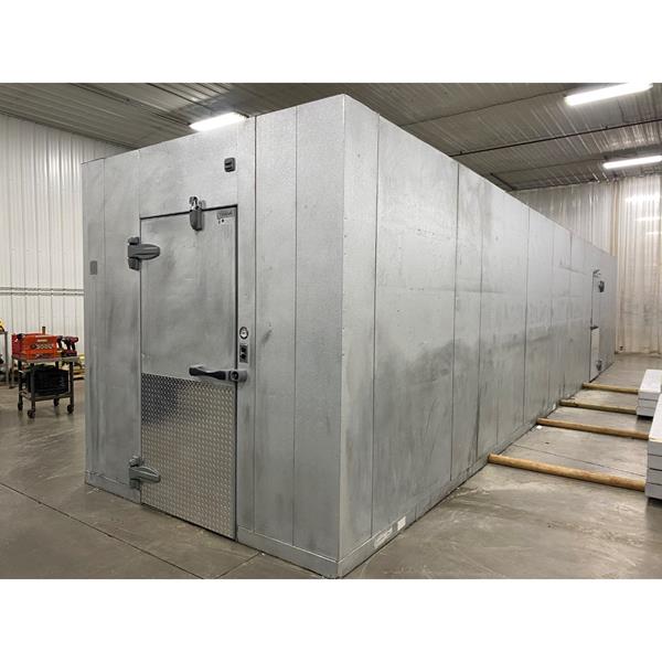 8&#39; x 38&#39;9&quot; x 8&#39;6&quot;H Kolpak  Walk-in Combo Cooler/Freezer with Floor