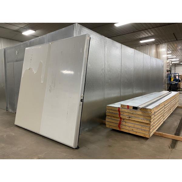 18&#39;3&quot; x 30&#39;3&quot; x 9&#39;6&quot;H Crown-Tonka Walk-in Cooler
